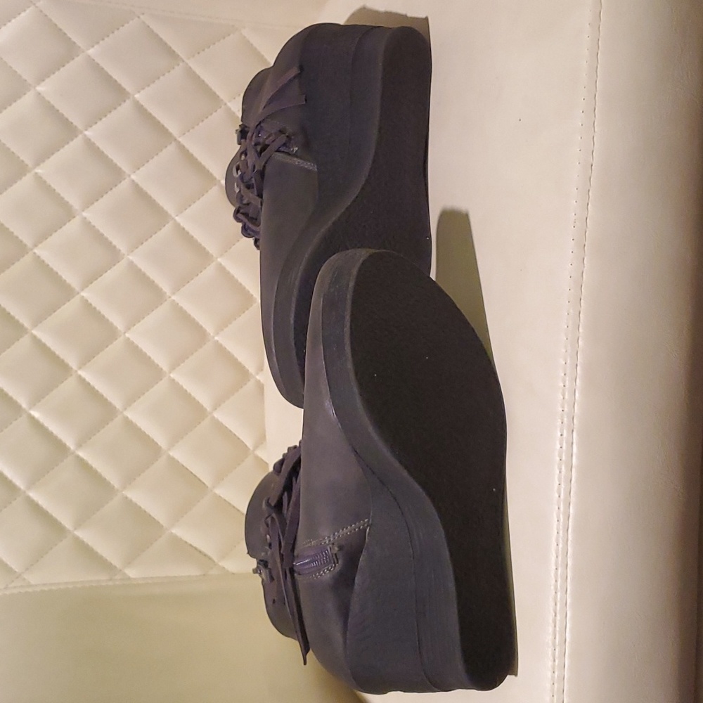 7.5 Goth Emo Sbicca Platform Boots ~ Grey Tassels ~ Gothic Heel Boots - Picture 3 of 7